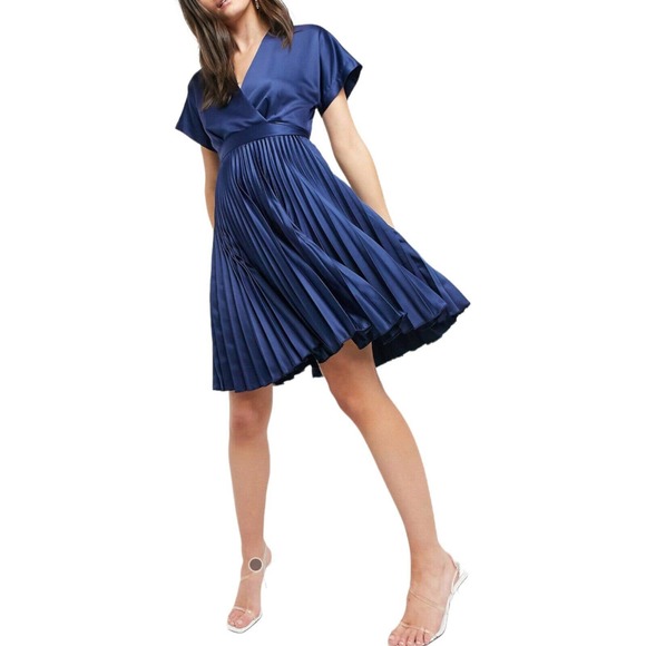 The Katesi Closet London Pleated Skater Dress main image 1